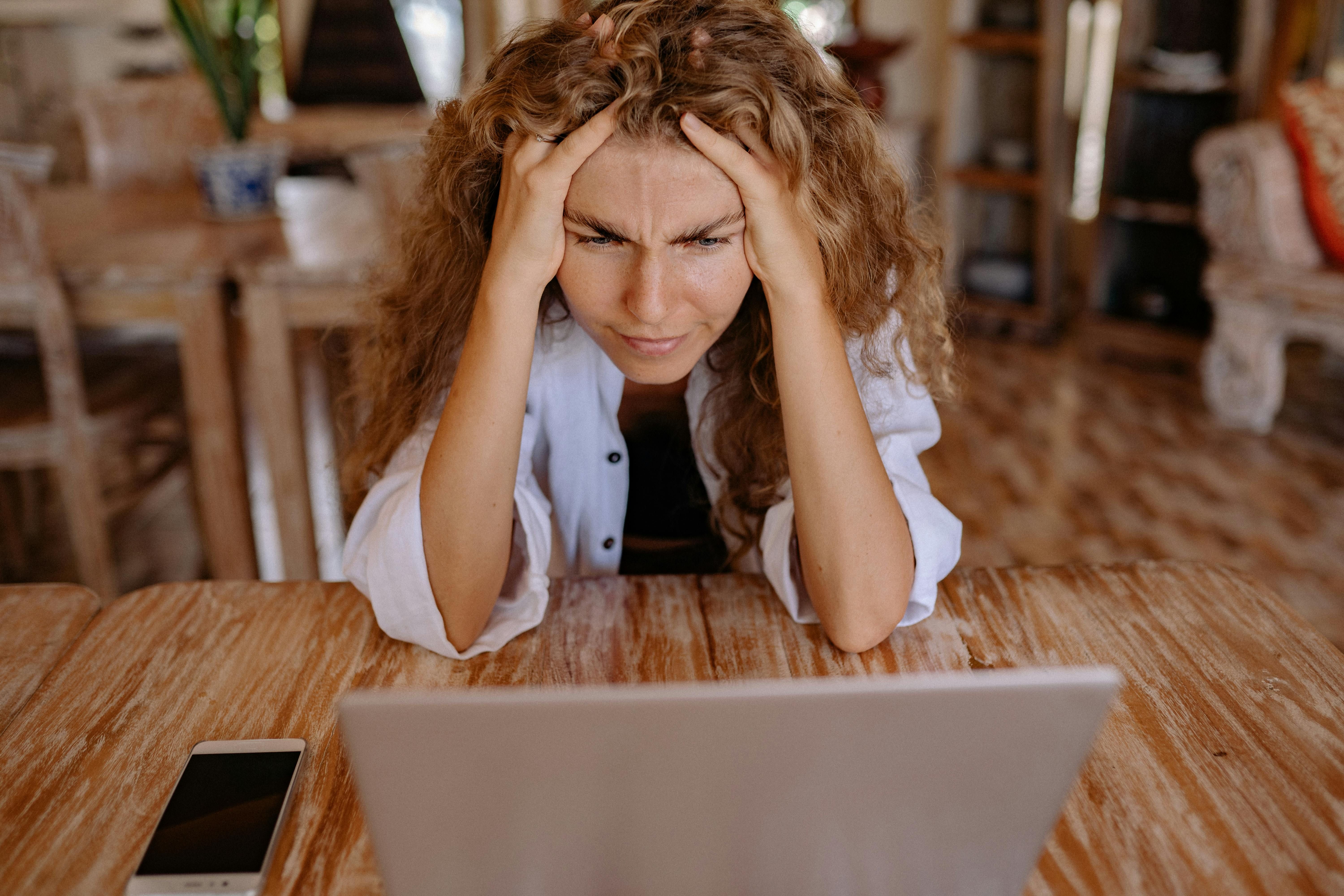 A woman looking anxious while intermittent fasting and considering taking her Xanax medication