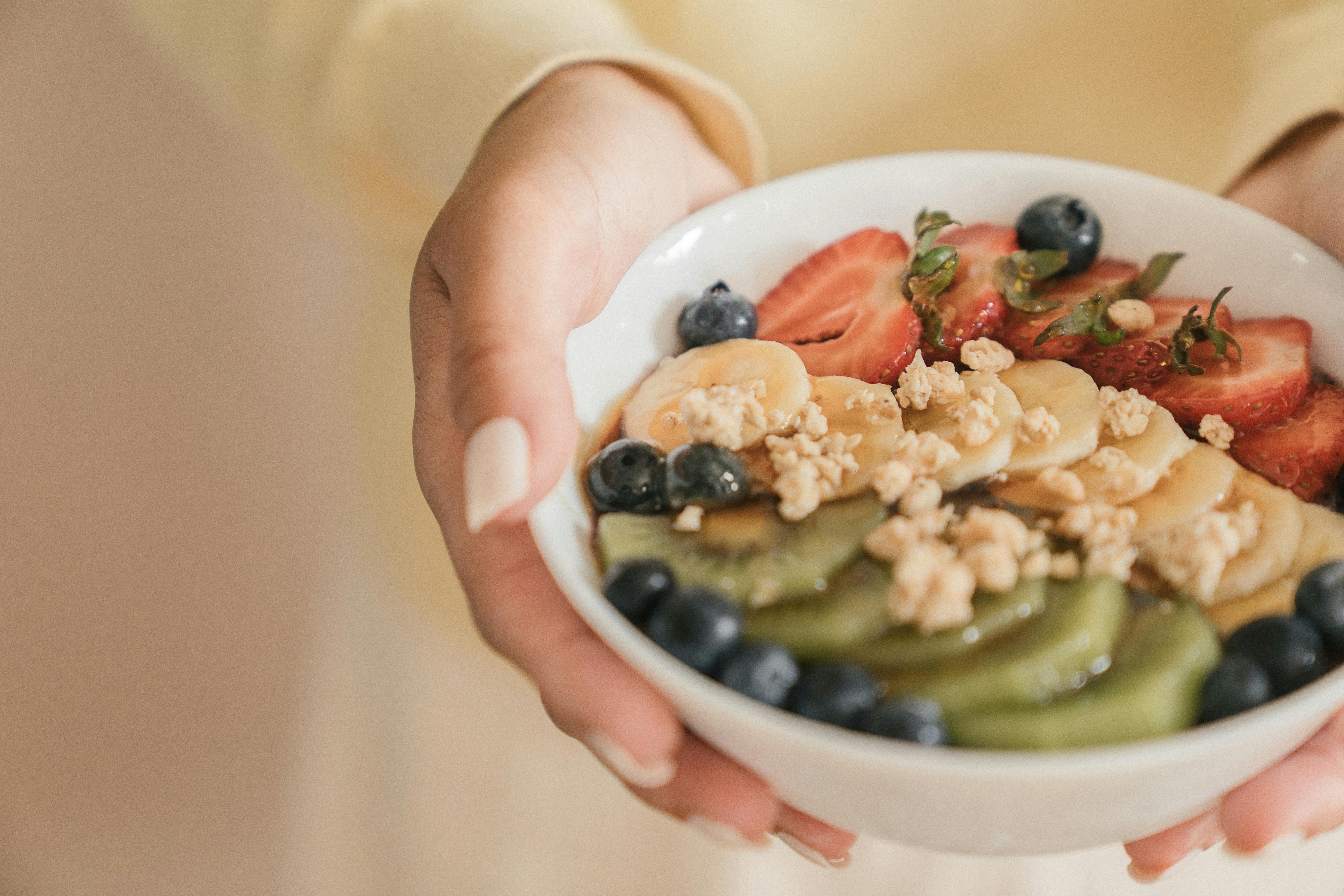 Healthy meal on a plate demonstrating balanced nutrition for intermittent fasting and autophagy